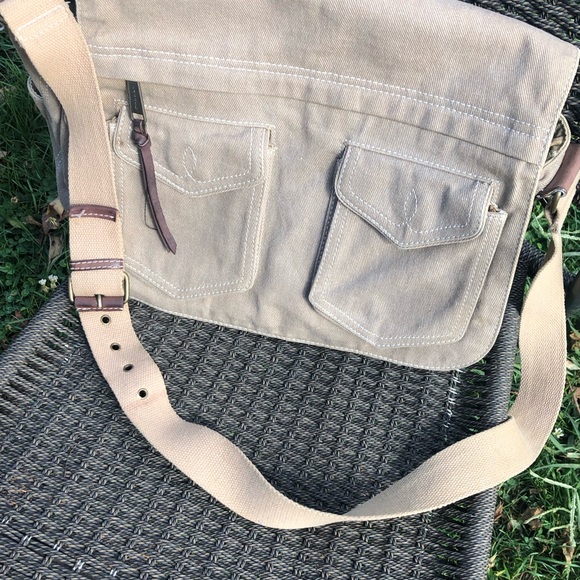 #Vintage Fossil Khaki #Canvas Messenger Bag with Floral & Khaki Interior - Picture 4 of 16